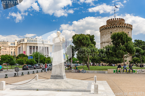 Image of White Tower and admiral Votsis statue, Thessaloniki, Greece