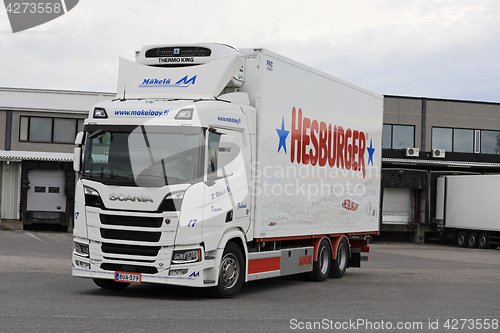 Image of Scania Refrigerated Trailer Exits Loading Zone