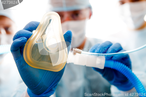 Image of Photo of anesthesiologist with mask