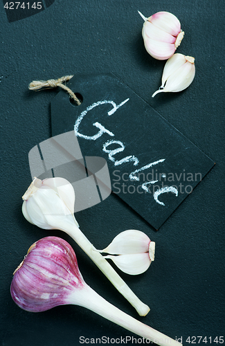 Image of fresh garlic