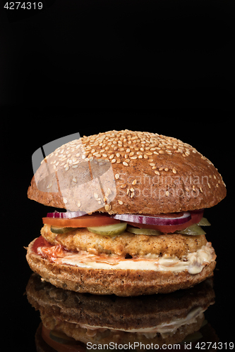 Image of Burger With Vegetables