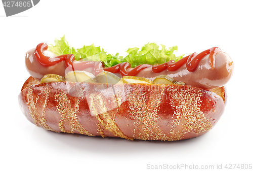 Image of fresh hot dog on a white background