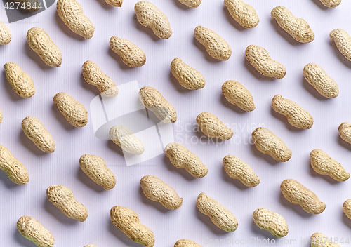 Image of pattern of peanuts