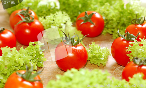 Image of Fresh salad with tomatoes