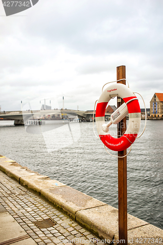 Image of life belt on Havnepromenade