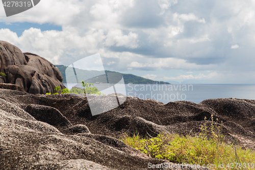 Image of view to indian ocean from seychelles island