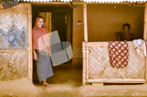 Image of Smiling couple in Bangladesh