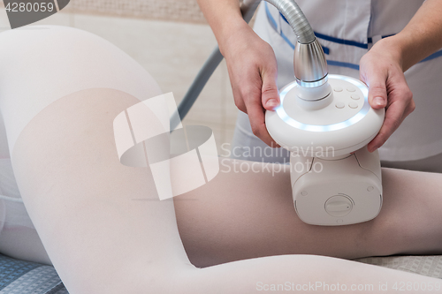 Image of LPG, and body contouring treatment in clinic