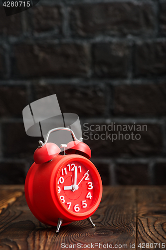 Image of alarm clock