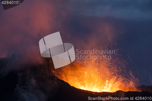 Image of Volcano eruption