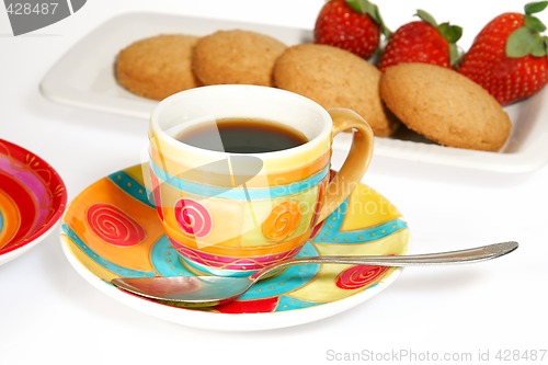 Image of Coffee , biscuits and strawberries