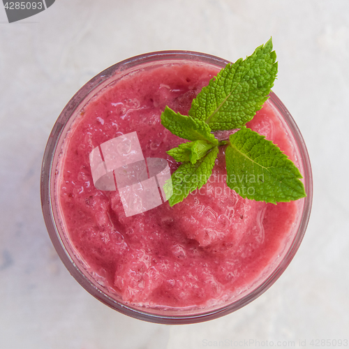 Image of Strawberry smoothie with mint