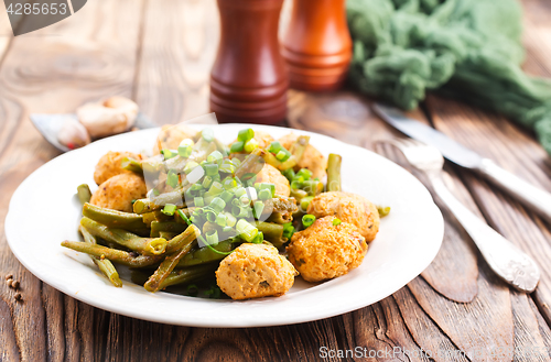 Image of meatballs with bean