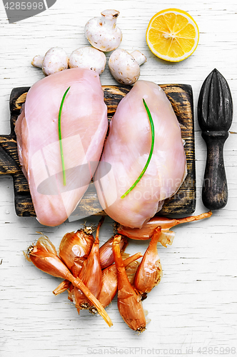 Image of raw chicken fillets