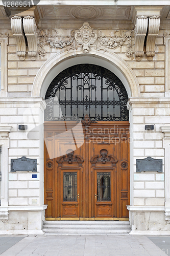 Image of Big Arch Door