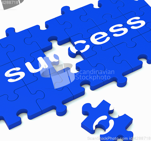 Image of Success Jigsaw Shows Achievement Of Solution