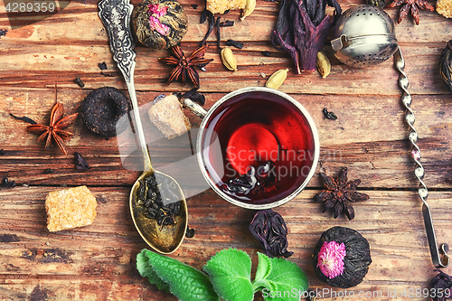 Image of Tea and kitchen herbs
