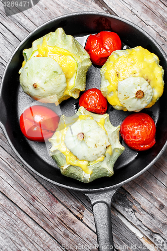 Image of squash in the pan