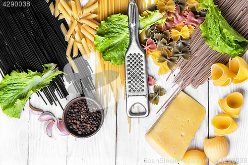 Image of spaghetti for cooking pasta