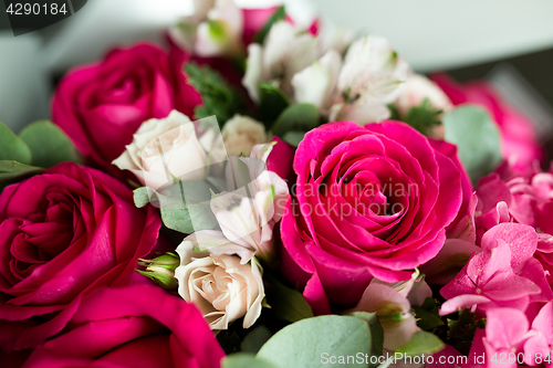 Image of Soft color Roses 