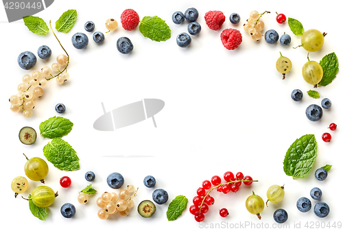 Image of frame of fresh berries