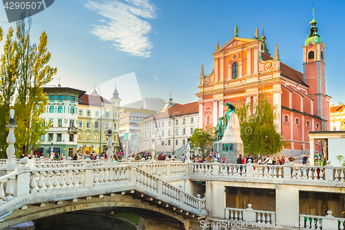 Image of Preseren square and Franciscan Church of the Annunciation, Ljubljana, Slovenia, Europe.