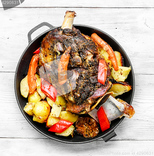 Image of Roast mutton in the pan
