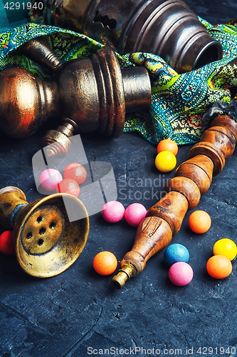 Image of exotic hookah and bubble gum