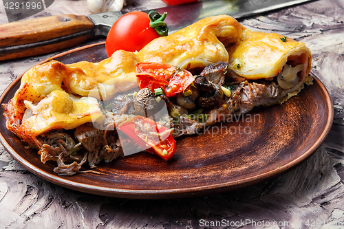 Image of rustic meat pie