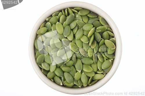 Image of Shelled pumpkin seeds in a pot