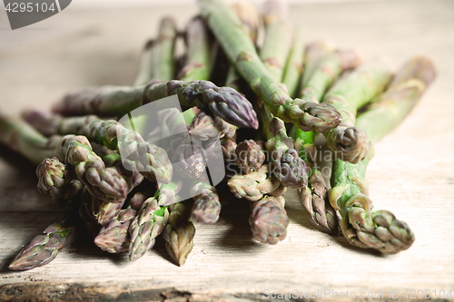 Image of fresh asparagus 