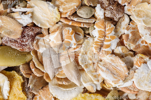 Image of Dry muesli macro from above