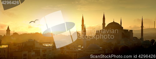 Image of Hagia Sophia at sunrise