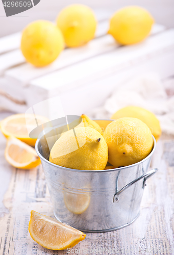 Image of fresh lemons