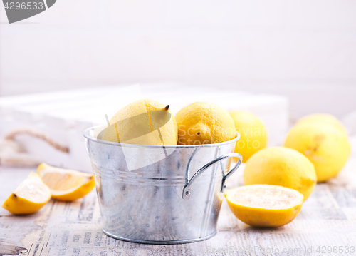 Image of fresh lemons