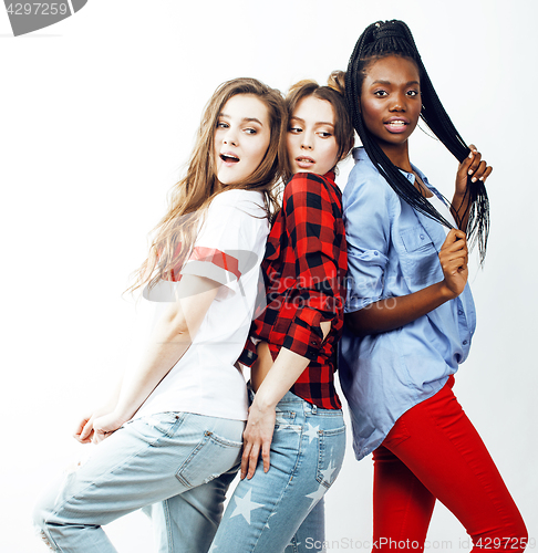 Image of diverse multi nation girls group, teenage friends company cheerful having fun, happy smiling, cute posing isolated on white background, lifestyle people concept, african-american and caucasian 