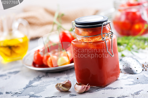 Image of tomato sauce
