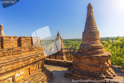 Image of Bagan buddha tower at day