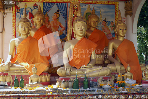 Image of Golden Buddhas