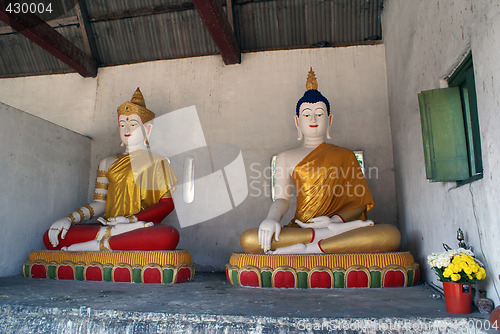 Image of two Buddhas