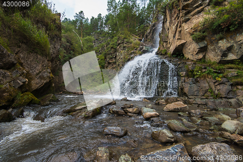 Image of Kamishlinsky waterfall in Altai