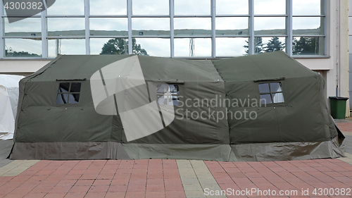 Image of Refuge tent