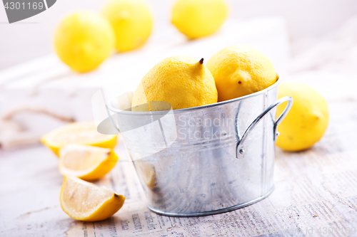 Image of fresh lemons