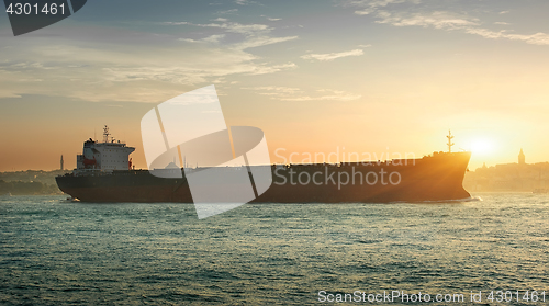 Image of Tanker in Istanbul