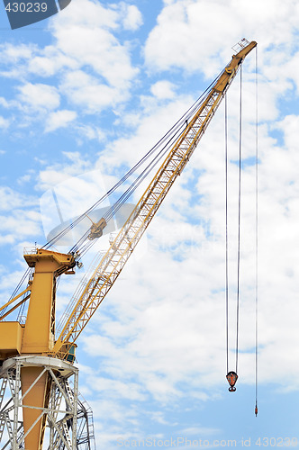 Image of Yellow crane