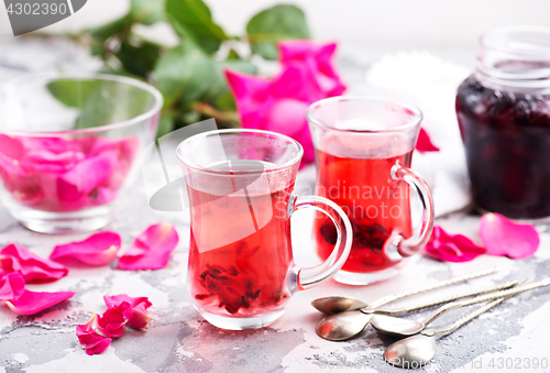 Image of tea with rose