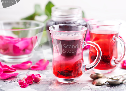 Image of tea with rose