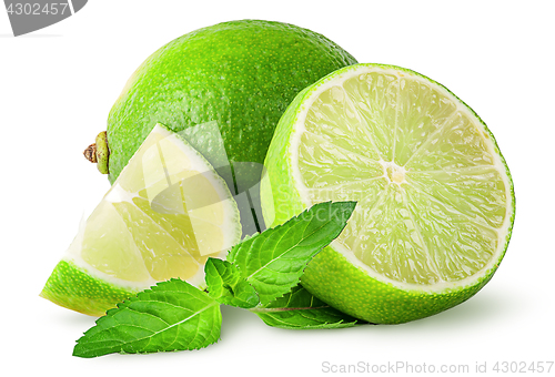 Image of Whole and few pieces of lime with mint