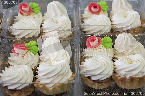 Image of Ready mini cakes