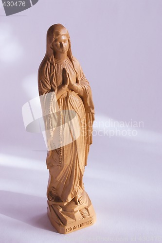 Image of statue of mary